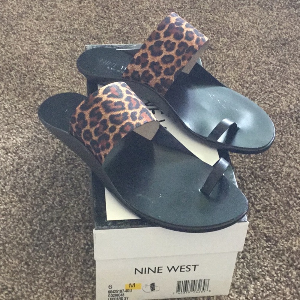 NWOT Nine West Sandals